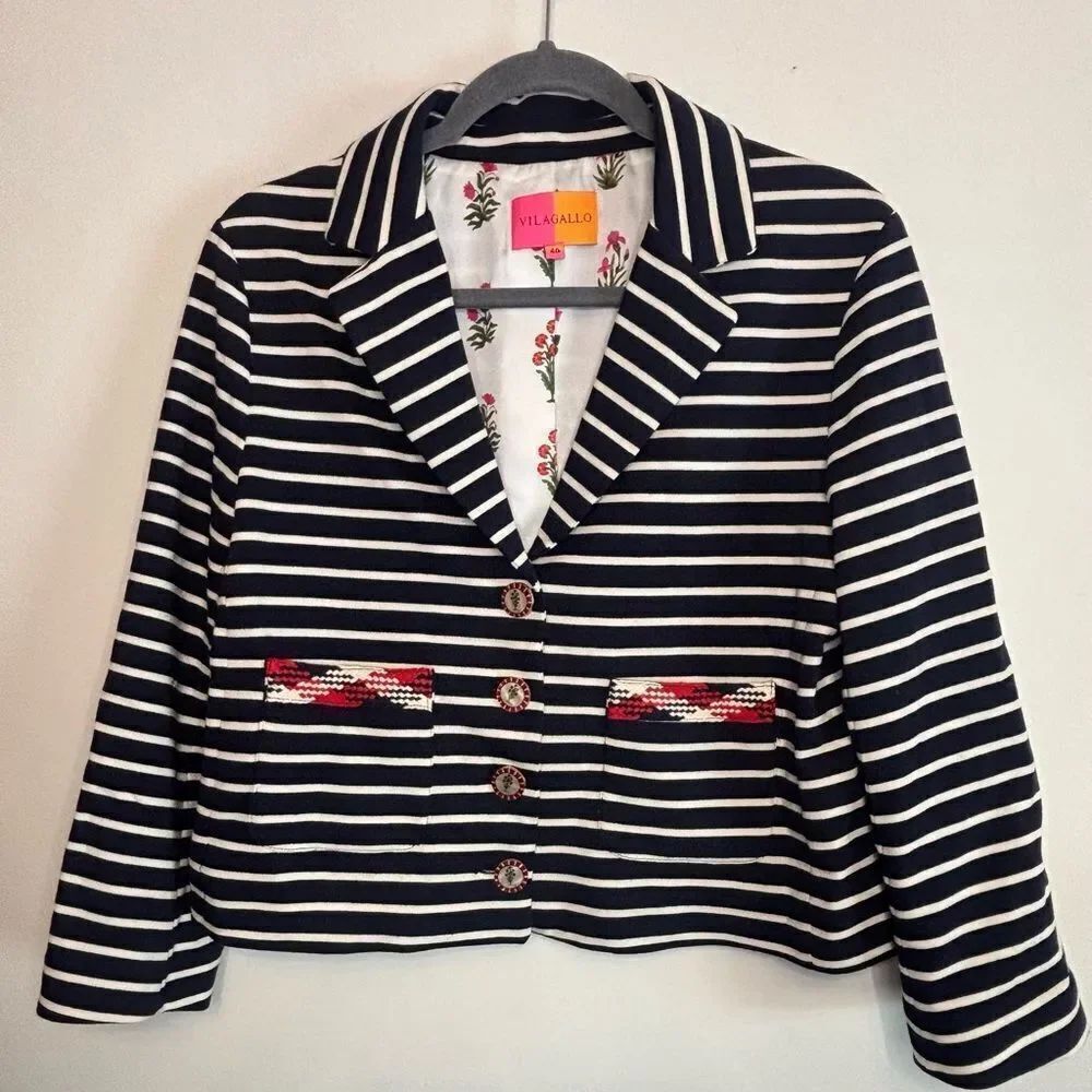 Vilagallo EUC navy blue/white striped cropped blazer with floral buttons Size 40